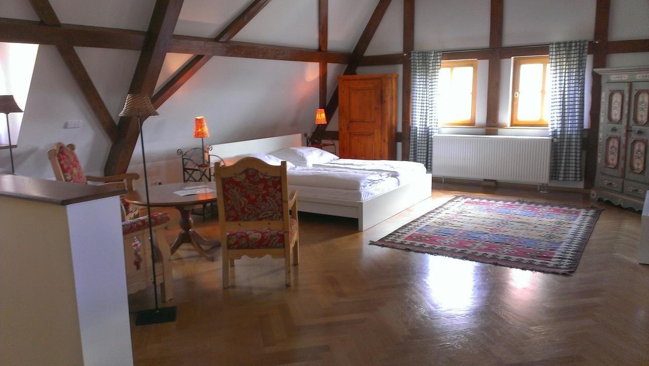 Gastehaus Im Weingut Schloss Proschwitz Hotel Meissen Bagian luar foto